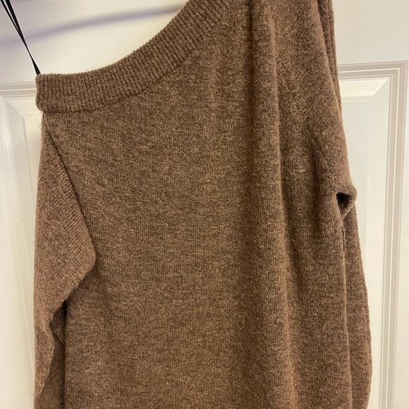 Nanushka Cedro One shoulder knit midi dress - Picture 6 of 7